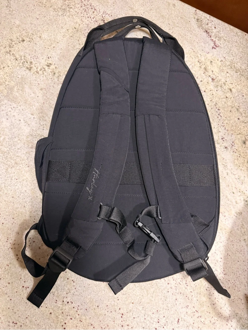 Hurley sleek black